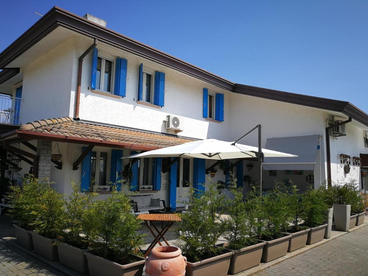 Villa Roma Holidays Jesolo Exterior foto
